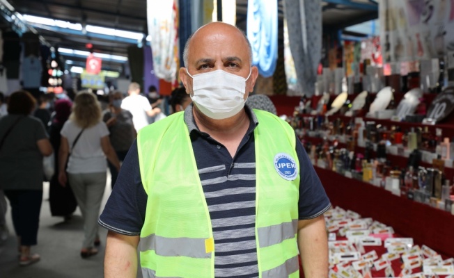 Bulgar turistler ile gurbetçiler,  Edirne'deki halk pazarında yoğunluk oluşturdu