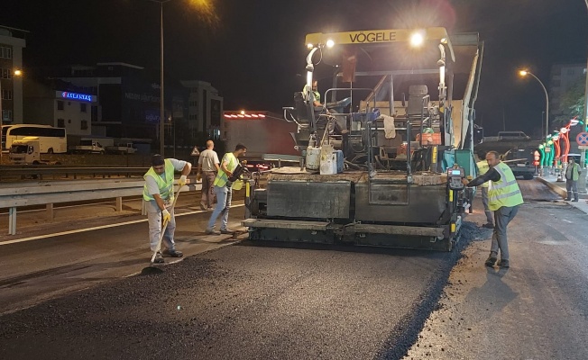 İstanbul Caddesi’nde gece mesaisi