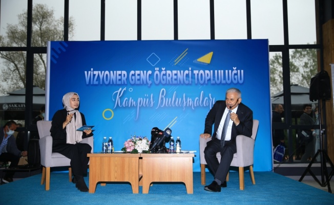 AK Parti Genel Başkanvekili Yıldırım Sakarya'da üniversitelilerle buluştu: