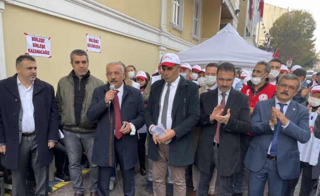 Bakırköy Belediyesi işçileri grevlerinin 14. gününde