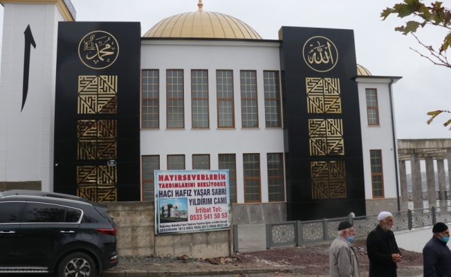 Yalova'da bir cami manzarayı kapattığı iddiasıyla mahkemeye verildi