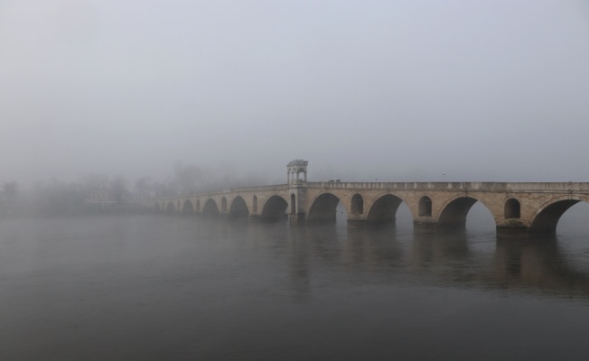 Edirne'de Meriç Nehri etrafında sis etkili oldu