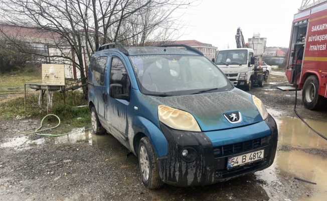 Sakarya'da paintball işletmesi çıkan yangında hasar gördü