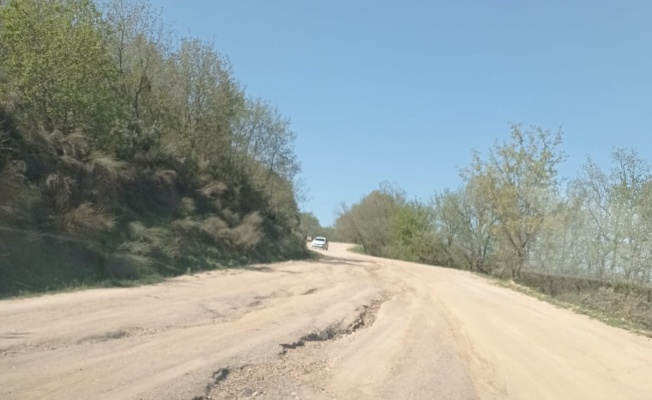 Denizli göleti yolu köstebek yuvası gibi