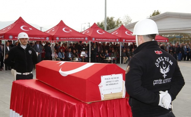 Polis memuru son yolculuğuna uğurlandı