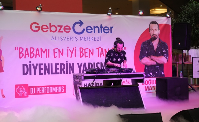 Gebze Center Babalar Günü’nü  Doğukan Manço İle Kutladı