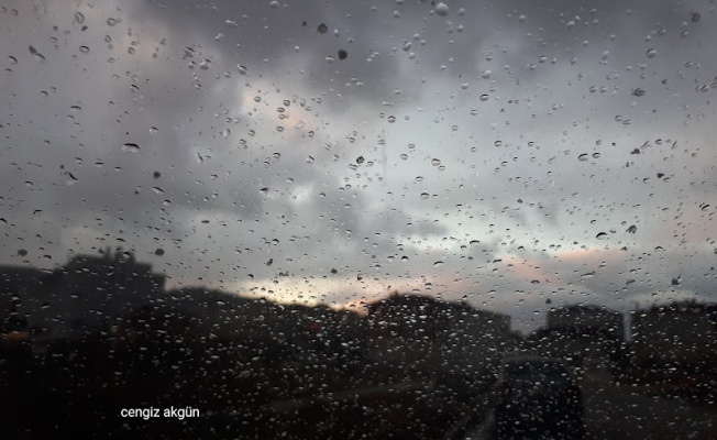 Meteoroloji'den gök gürültülü sağanak yağış uyarısı