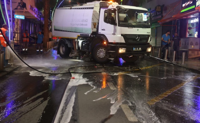 Fatih Caddesi’nde detaylı temizlik