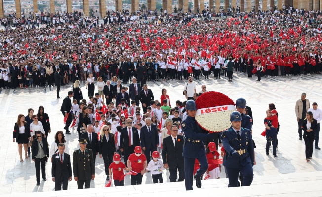 LÖSEV’den Anıtkabir'de büyük buluşma