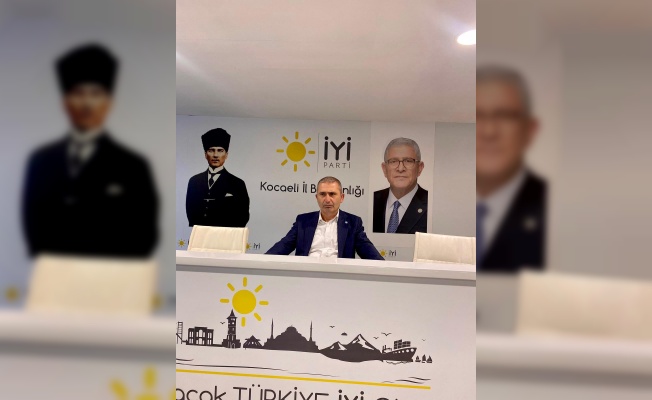 İYİ Parti ''Çayırova Belediyesi Meclis  toplantısında darbe yapıldı!''