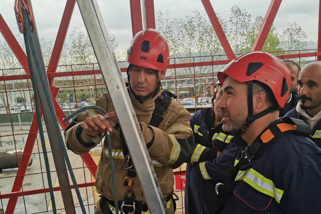 Kocaeli İtfaiye'den MİMAŞ personeline eğitim