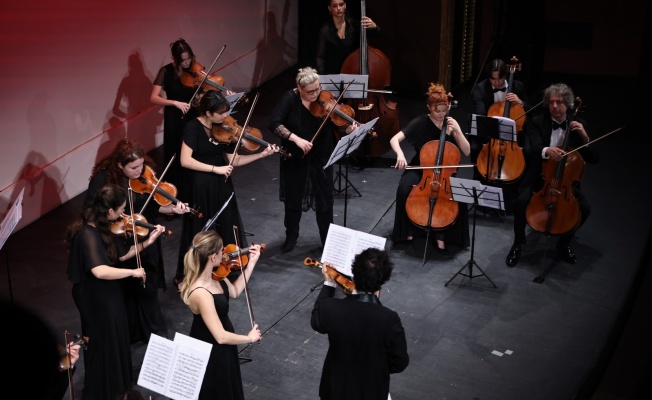 TEV Türkiye Virtüözleri Oda Orkestrası Cumhuriyet Konseri 