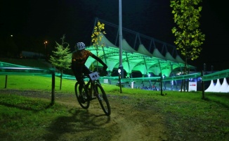 Uluslararası Sakarya MTB Cup Gece Yarışları yapıldı