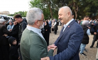 Başkan Büyükgöz Hacı Adaylarını Uğurladı