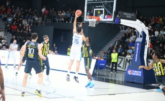 Çayırova Belediyesi 80-Fenerbahçe Koleji 69