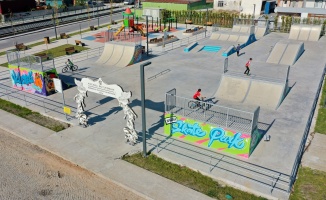 Skate parklara gençlerin ilgisi büyük