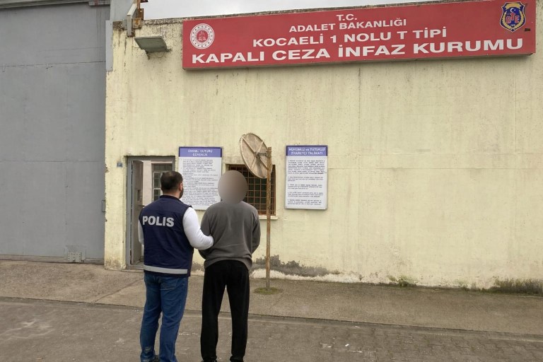 Darıca’da 5 ayrı suçtan ceza alan şahıs tutuklandı